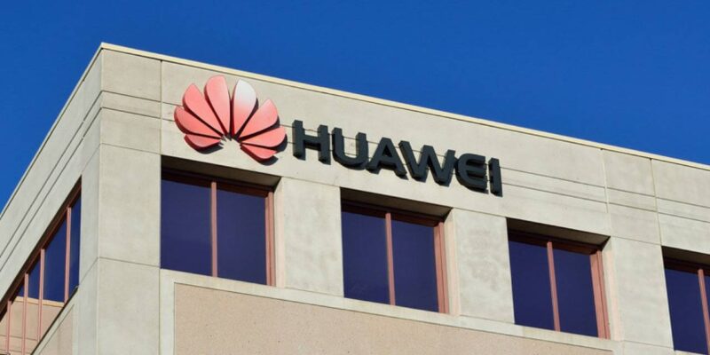 Китайские пользователи массово скупают устройства Huawei, несмотря на рост цен (huawei cc0 creative commons search 1280x720 2)