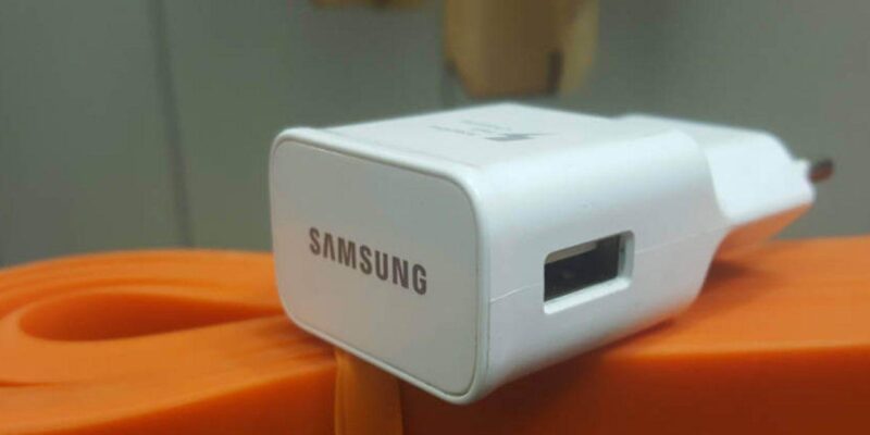 Будущие флагманы Samsung будут поставляться с зарядкой мощностью 65 Вт (samsung adaptive fast charging main 1280x720 1)