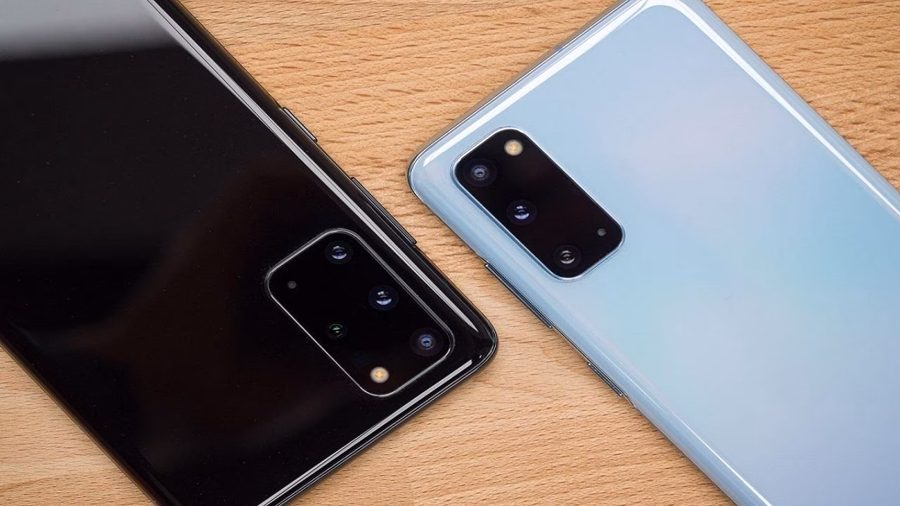 В сеть утекли официальные изображения чехлов Samsung Galaxy S20 FE 4 samsung galaxy s20 fe 5g tasarimi ortaya cikti 1