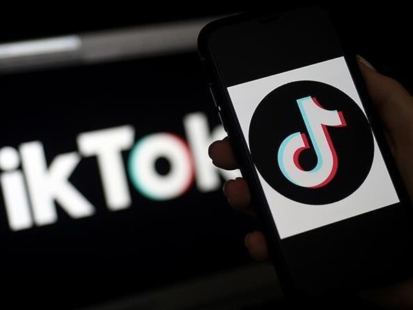 TikTok по-прежнему остаётся самым популярным мобильным приложением (tik)