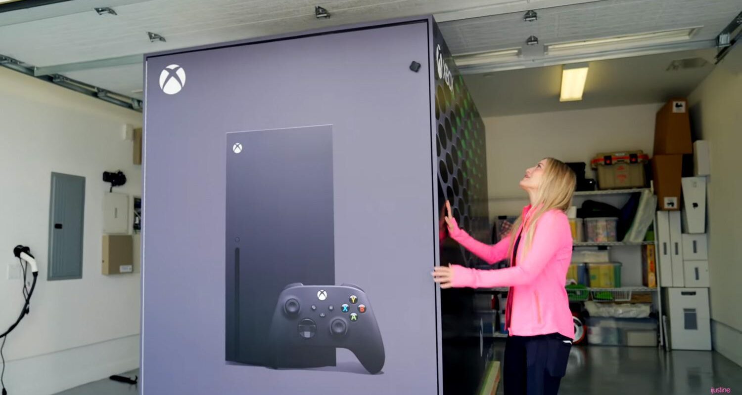 Microsoft сделала холодильник в стиле Xbox Series X 1 02