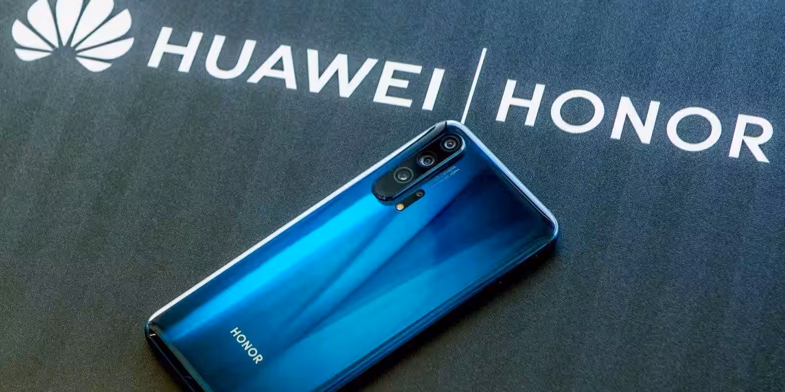 Huawei может продать бизнес смартфонов Honor 2 Huawei