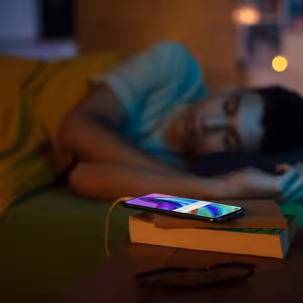 夜间充电AI Night Charging scaled 1