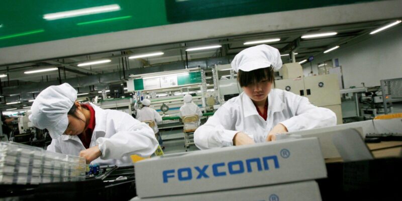 Релиз iPhone 12 принесёт Foxconn хорошую прибыль (17004c8a e75b 4339 b9c6 22dac8e7dbbf)