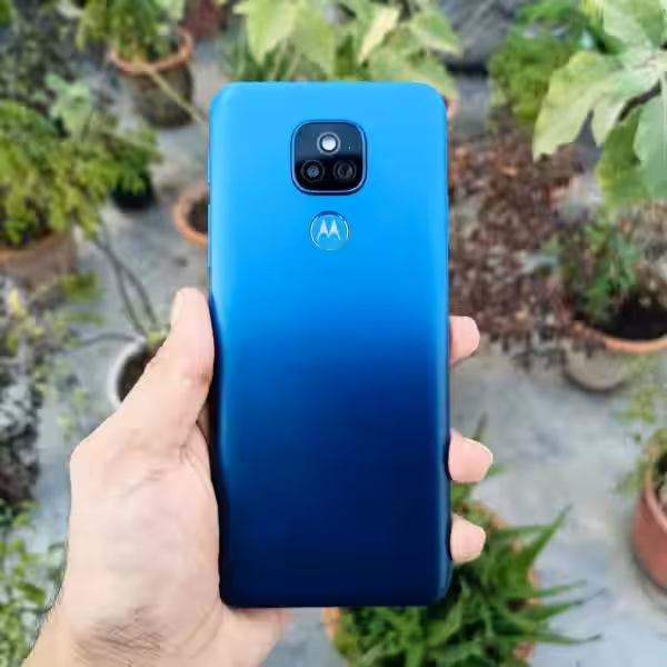 Moto E7 Plus Review India 8