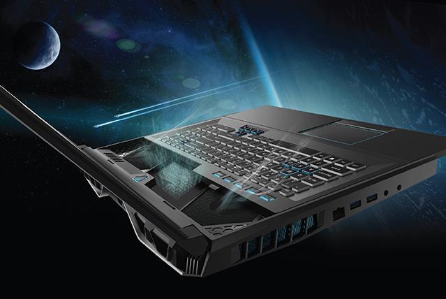 Acer представила новый игровой ноутбук Helios 700 (Helios 700 overview S)