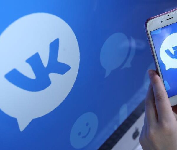 В России создали соцсеть для школьников на основе ВКонтакте (KAZ 7260.JPG)