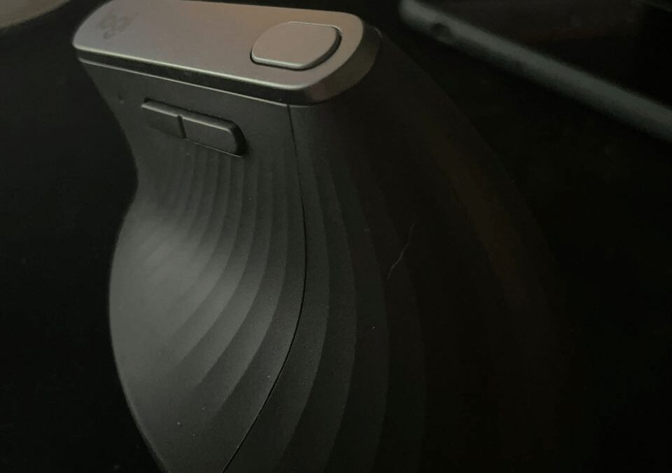 Три новых модели iPhone 17 Pro и Pro Max на презентации