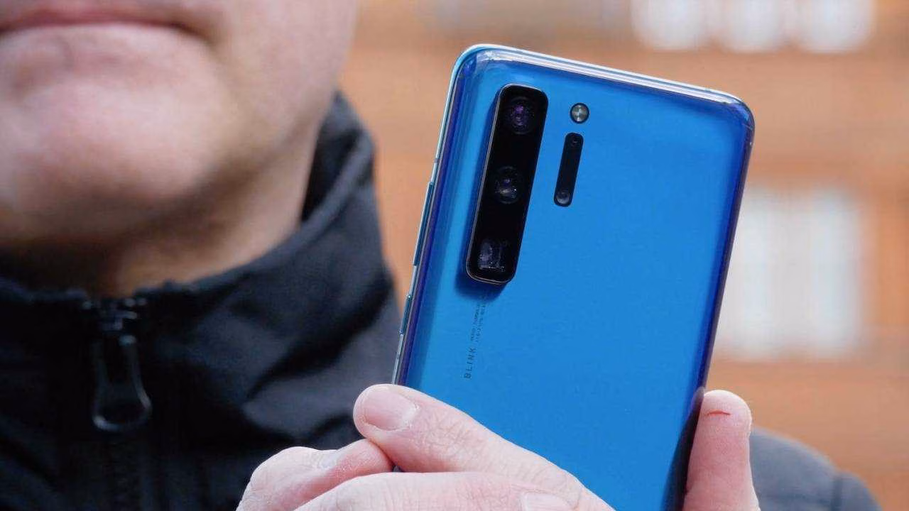 Появились новые подробности о серии Huawei P50 3 huawei p40 series prototype hand 1500x1000 1 1280x720 1