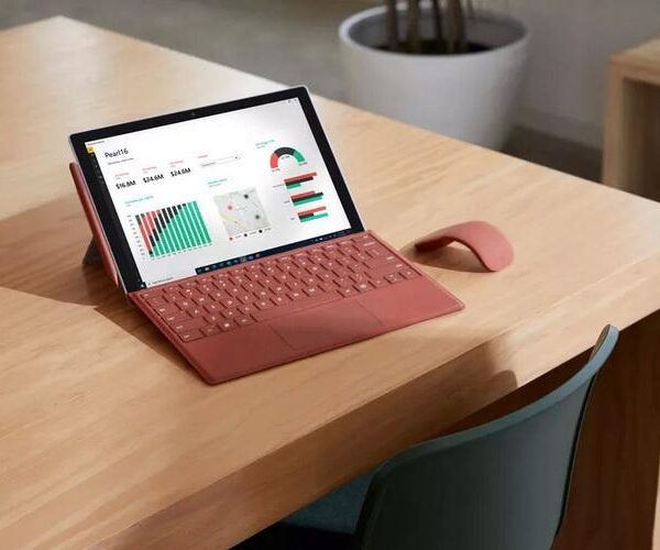 Microsoft обновила ноутбук Surface Pro 7 Plus (surfacepro7plus1)