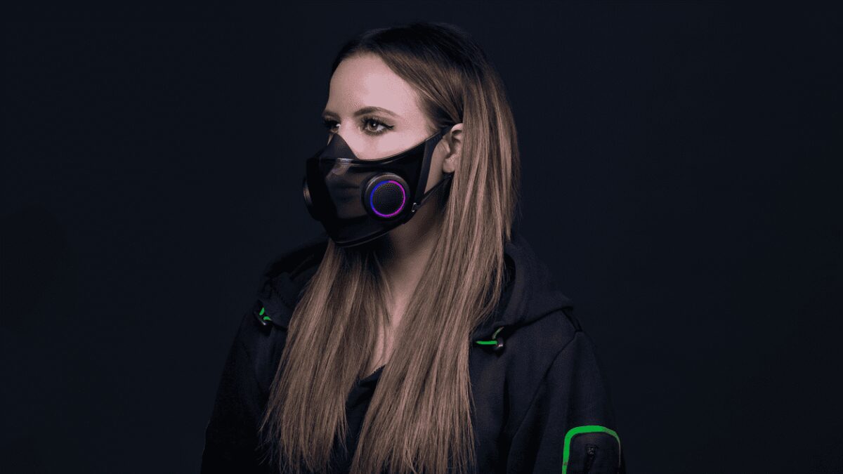 Концепт умной маски Razer с вентиляторами и RGB-подсветкой для лица на CES 2021