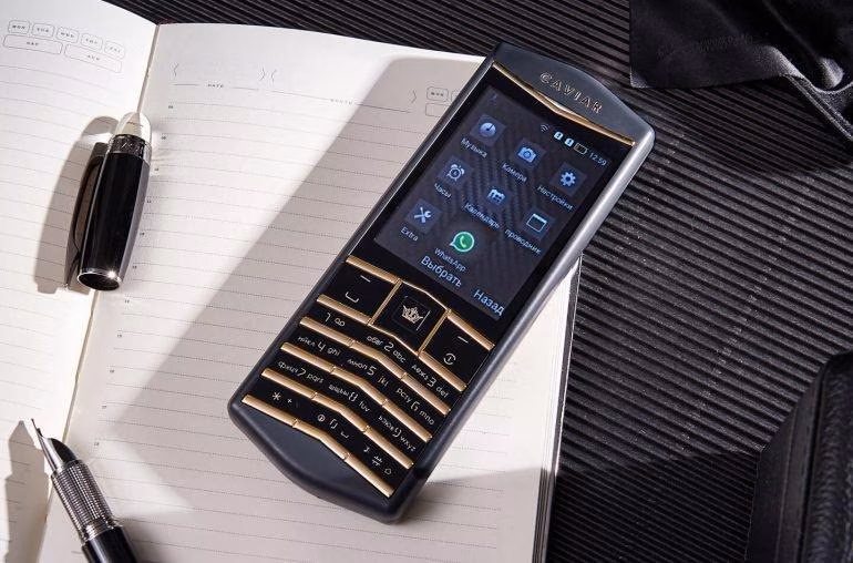 caviar origin android push button phone 770x508 1