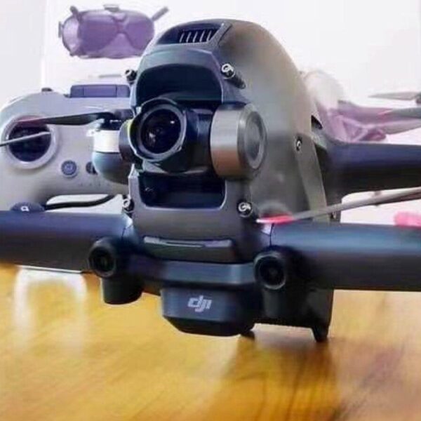 Новейший дрон DJI засветился в видео до официального анонса (leaked this is the new dji fpv drone .001)