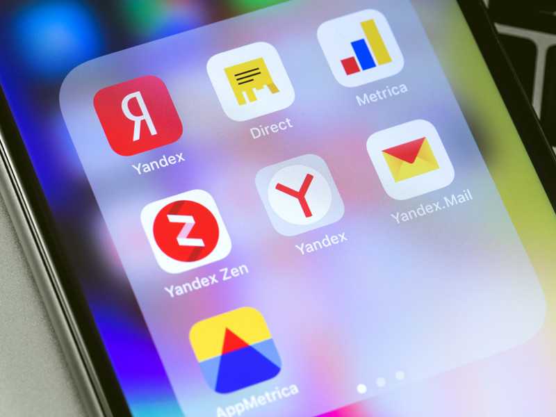 Samsung будет предустанавливать на свои смартфоны приложения Яндекса, которые нельзя удалить (0f262b2a21bc3ce7c4d0a3e8cc2d655d)