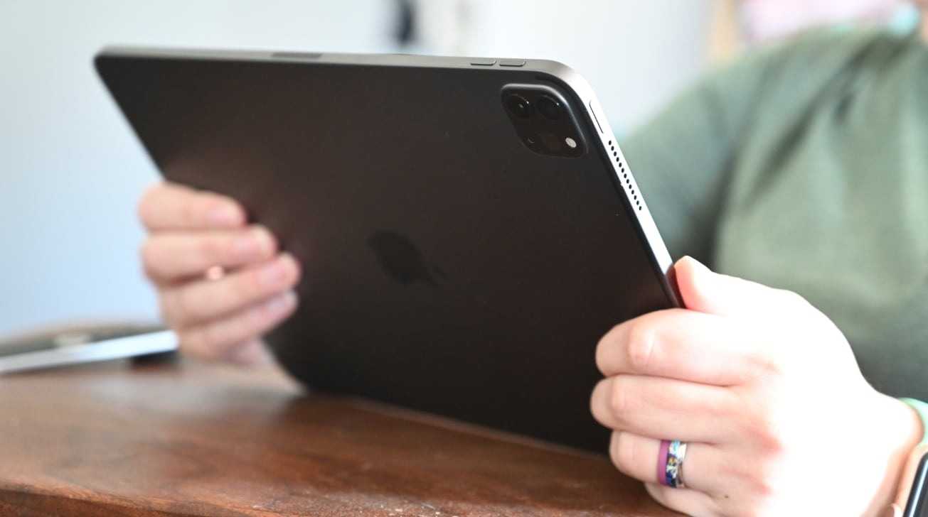 Apple не собирается ставить macOS на iPad (35329 64775 ipad pro head)