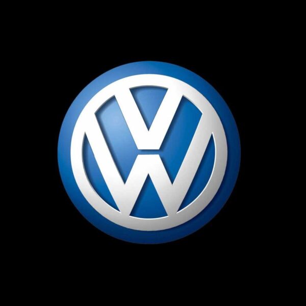 Переименование Volkswagen в Voltswagen оказалось первоапрельской шуткой (914054 volkswagen logo wallpaper hd)