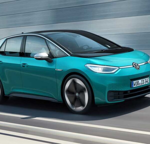 Volkswagen ускоряет процесс перехода к электрическому транспорту (article 168606 860 575)