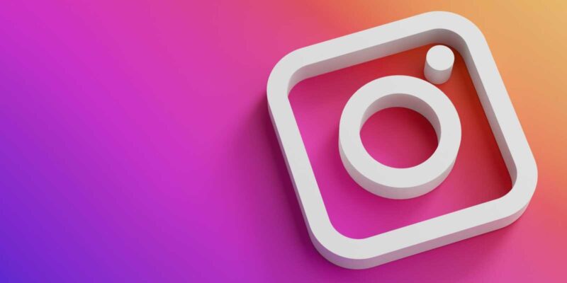 Instagram запустил Live Rooms, альтернативу умершему Clubhouse (instagram logo minimal simple design template copy space 3d1 1608114949871 scaled)