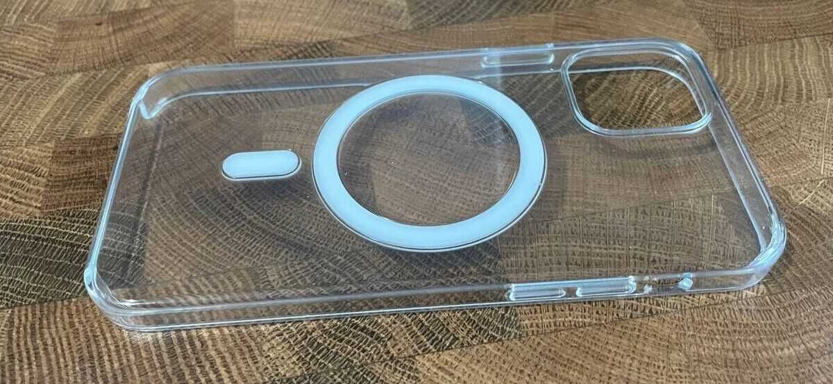 Обзор Apple MagSafe для iPhone 12