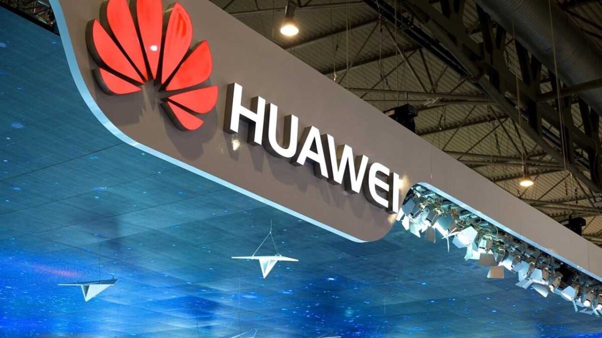 Huawei перестанет класть в комплект зарядный адаптер 3 56cd92186d6cf