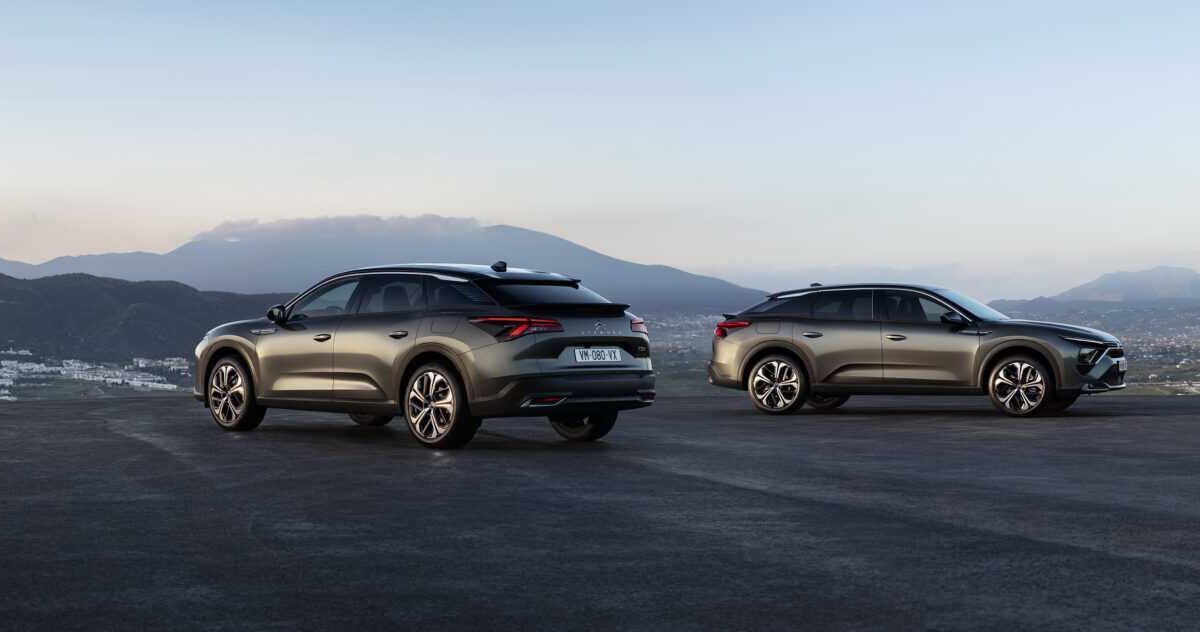 Citroen выпустила новый гибридный автомобиль C5X 9 cl 21.009.016