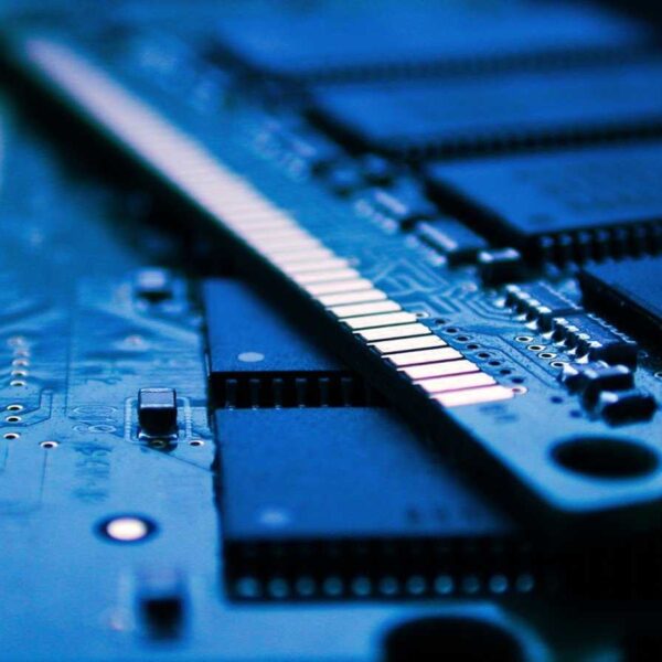 Компания Crucial представила модули памяти DDR5 для ноутбуков и настольных компьютеров (computer ram memory)