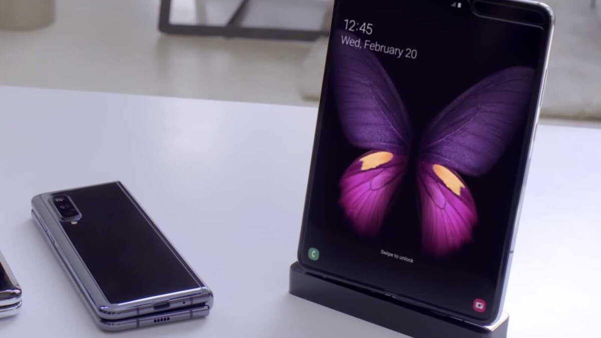 Samsung Galaxy Fold подешевел вдвое 2 galaxy fold live shot samsung promo large