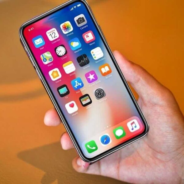 Apple удвоила поставки iPhone из Китая в мае (iphonexnothc1)