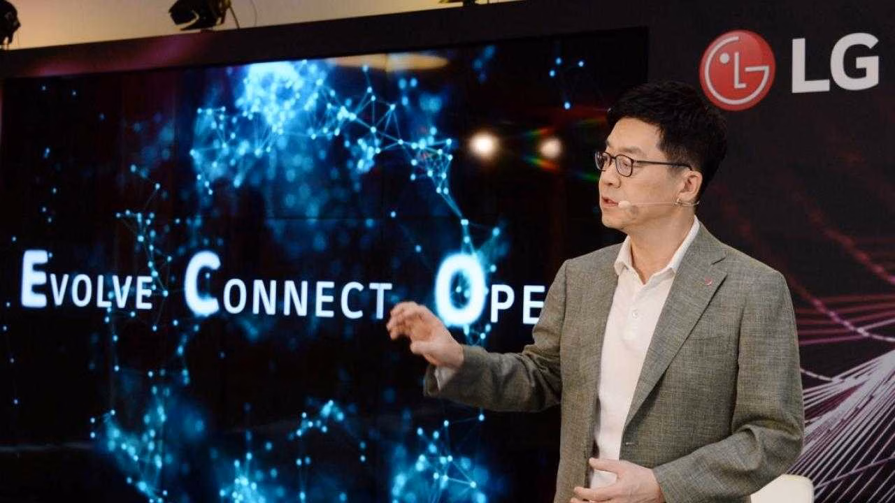 Компания LG прокомментировала выпуск своих дальнейших смартфонов 3 lg future talk 1