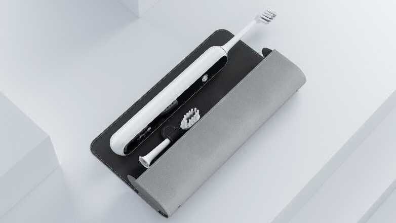Электрическая зубная щетка и ирригатор Xiaomi Dr Bei на подставке