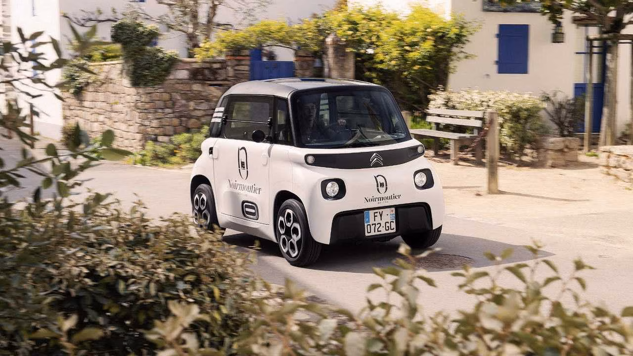 Citroen представила компактный электромобиль за 6500 евро 3 Citroen
