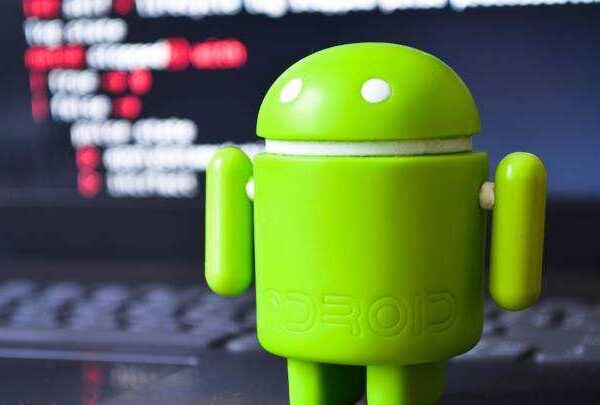 В Android 12 есть секретный режим высокой производительности, который скрывает Google (google android robot)
