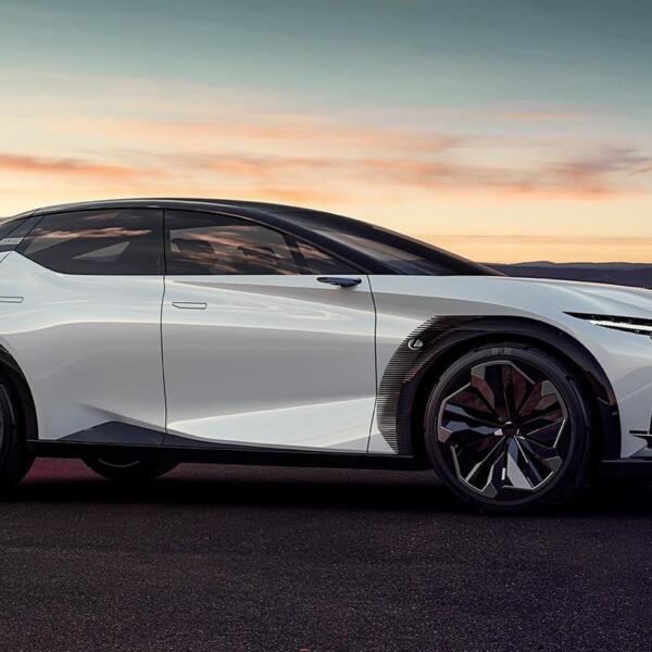 Серийный автомобиль Lexus LF-Z появится через 14 месяцев (2021 lexus lfz 0015)