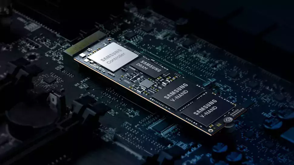 Samsung разрабатывает твердотельные накопители PCIe 4.0 и 5.0 (nesv3w2kpofgy6wwmtqks6 970 80.png)