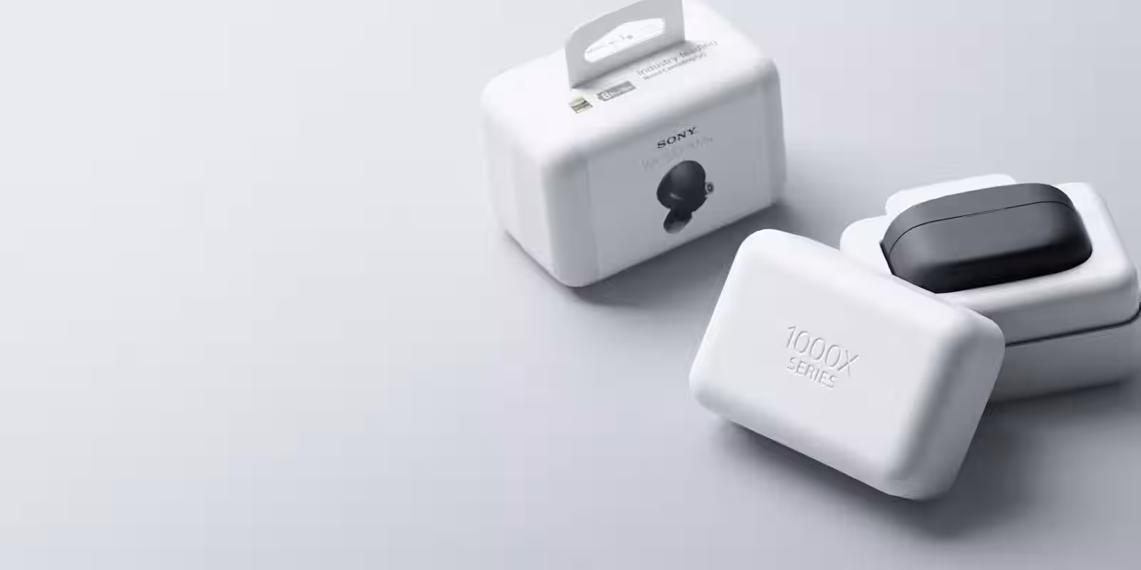 upakovka tws naushnikov sony wf 1000xm4