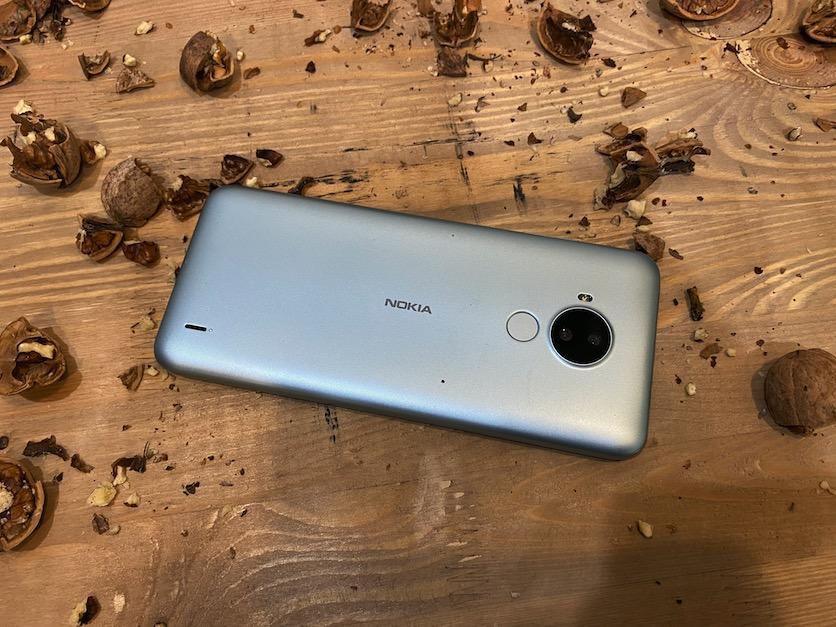 Nokia представила бюджетный смартфон под названием C30
