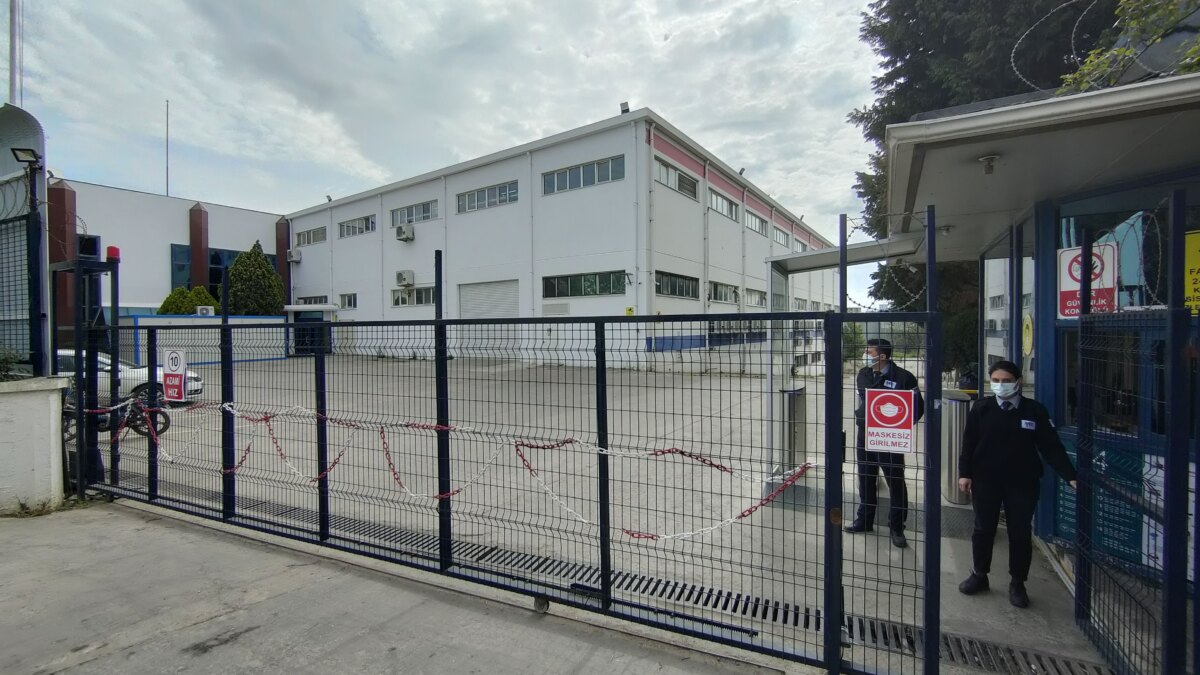 OPPO запускает новый завод в Турции 11 factory outside scaled