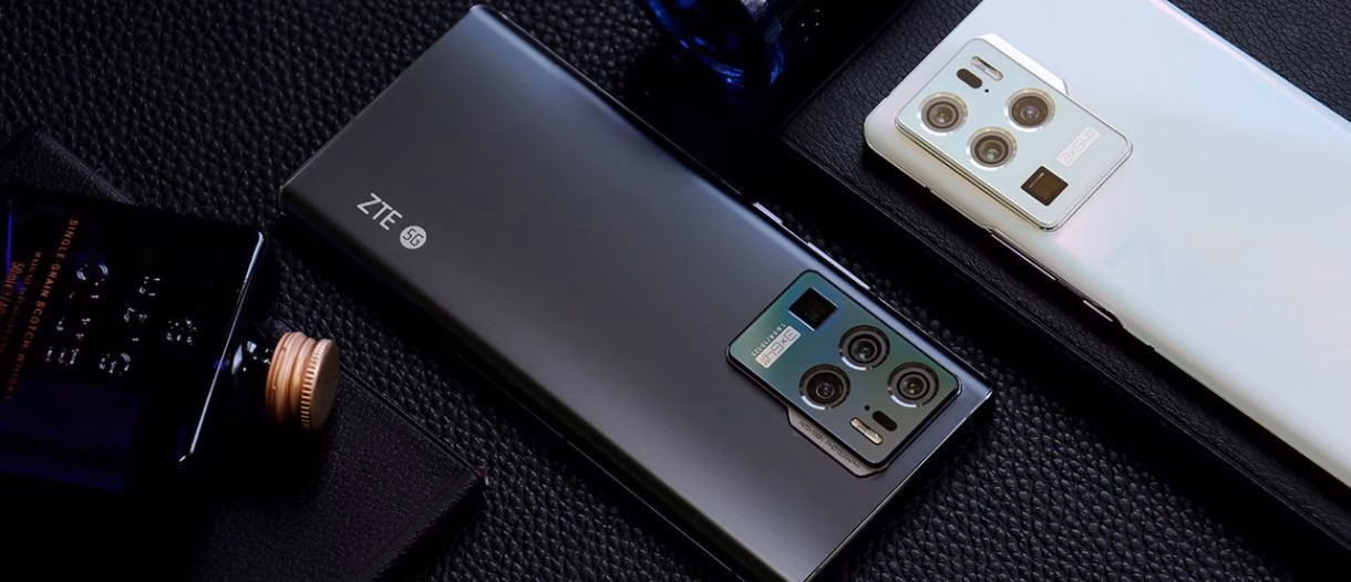 ZTE Axon 30 с подэкранной камерой выйдет в июле 2 ZTE Axon 30