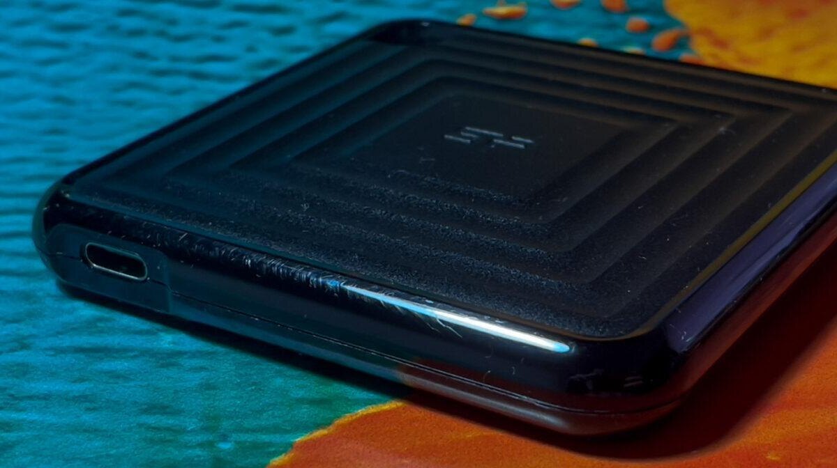 Обзор недорогого внешнего SSD-накопителя Silicon Power PC60 14 pc60 08