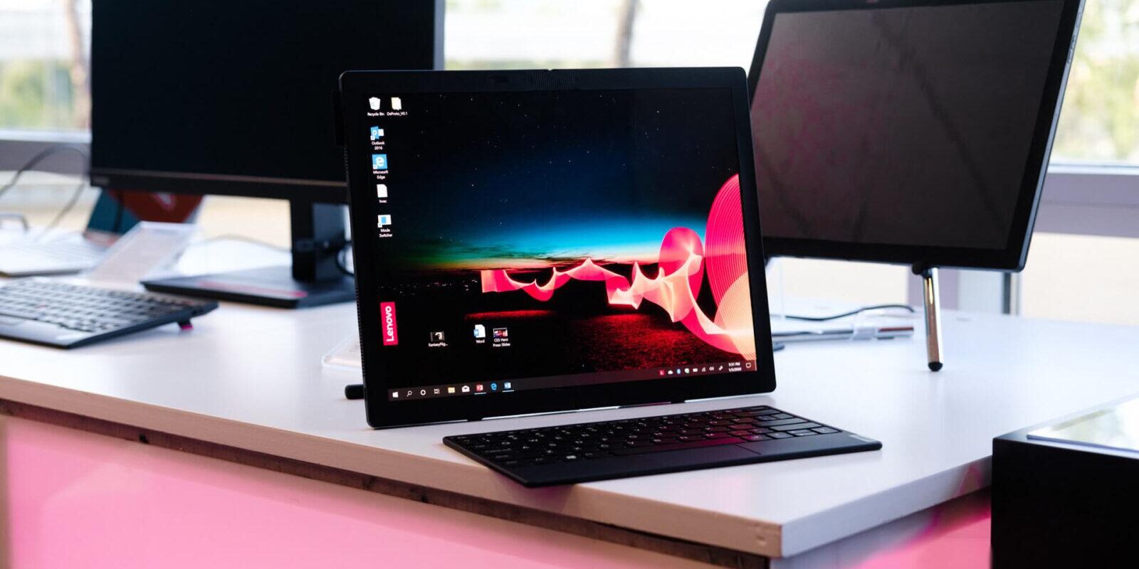 Lenovo