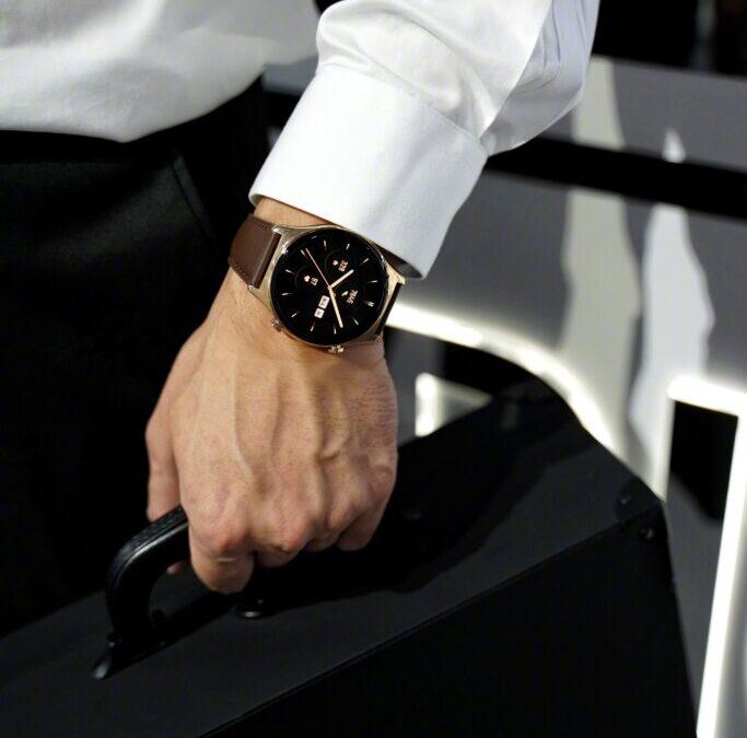 Умные часы Honor Watch GS3 впервые показали на живых фотографиях 10 3