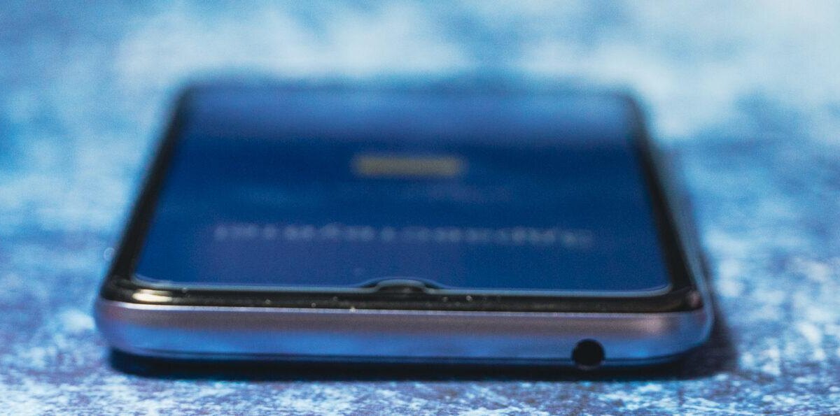 Обзор Itel A48: недорогой смартфон с LTE для школьников 26 itel A48 06