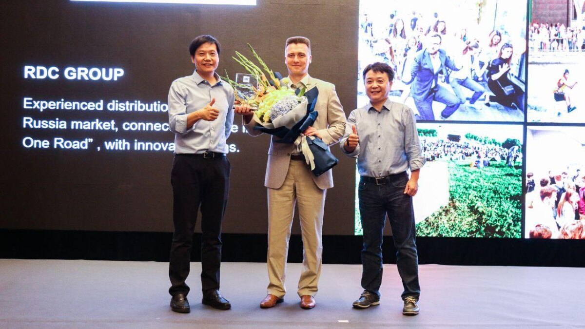 Фирменная розничная сеть Mi Store отмечает 5-летний юбилей в России 5 246238497 245106484307888 6141194858029424735 n