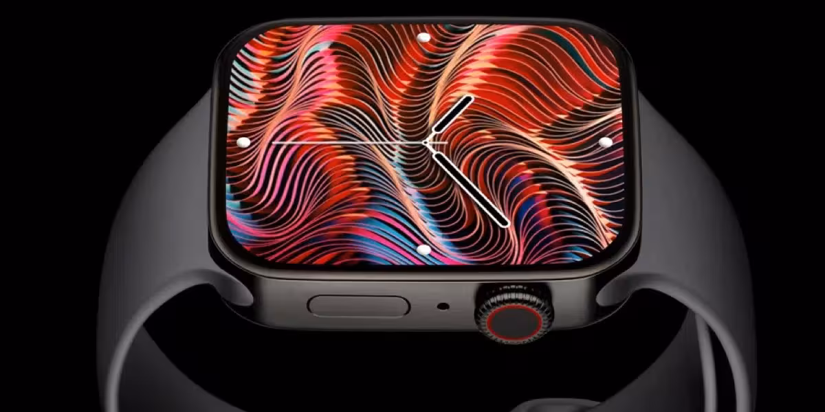 Apple Watch Series 7 с изогнутым дисплеем и черным ремешком на живом рендере
