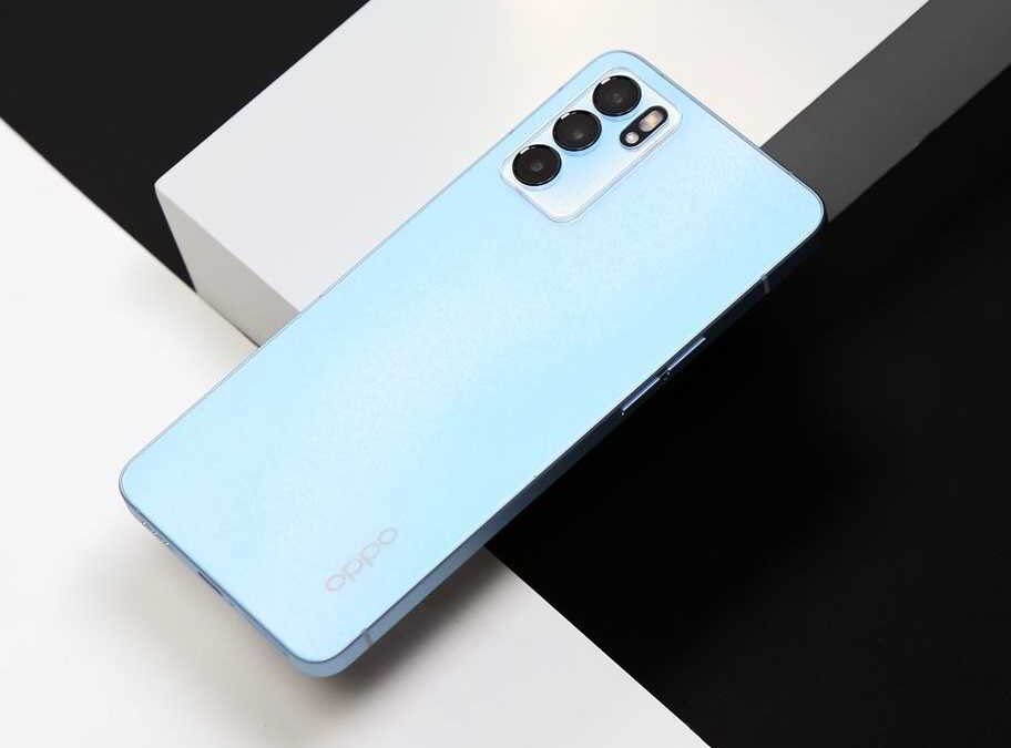 OPPO Reno7 9114469 16