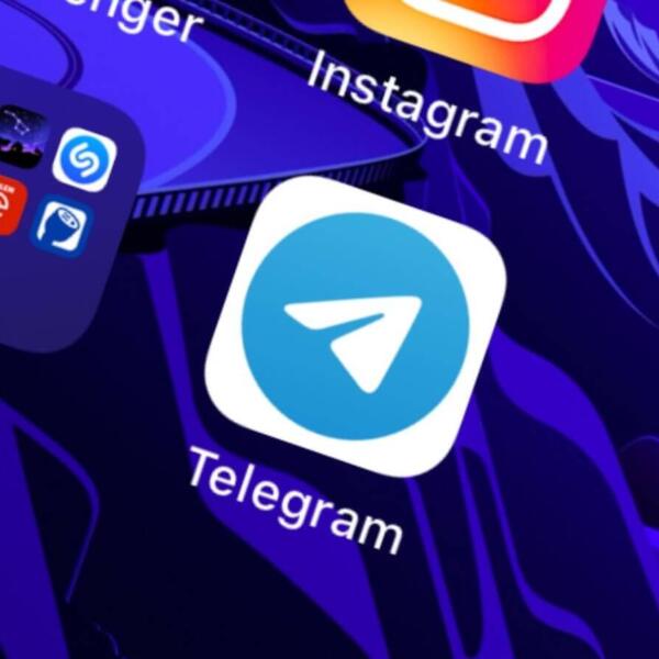 Telegram преодолел рубеж в 1 миллиард скачиваний на Play Store (telega)
