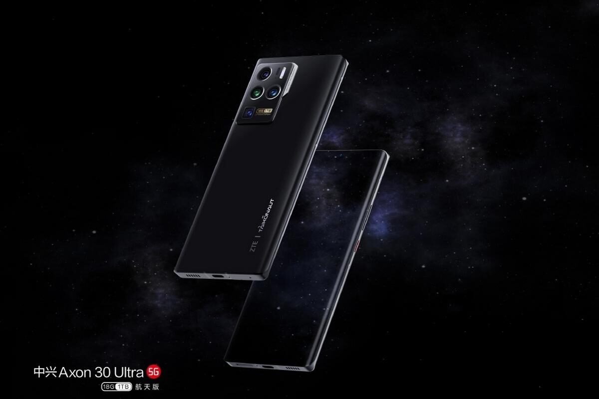 ZTE Axon 30