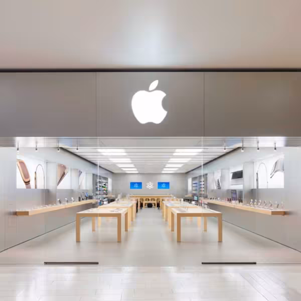 Apple Had To Pay Samsung An Almost Billion Dollar Fine