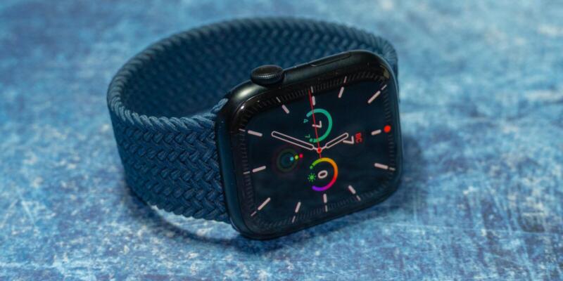 Обзор Apple Watch Series 7: огромный экран и небывалая прочность (Apple Watch Series 7 itzine.ru 63)