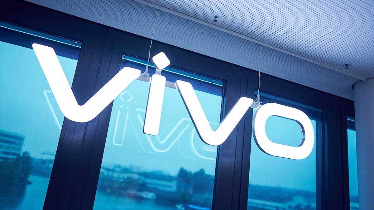 Vivo Y76s 5G представлен: камера 50 МП и зарядка 44 Вт 7 Подписанный знак Vivo Y76s 5G с подсветкой в помещении